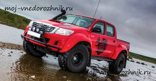 Фото Toyota Hilux Arctic Trucks