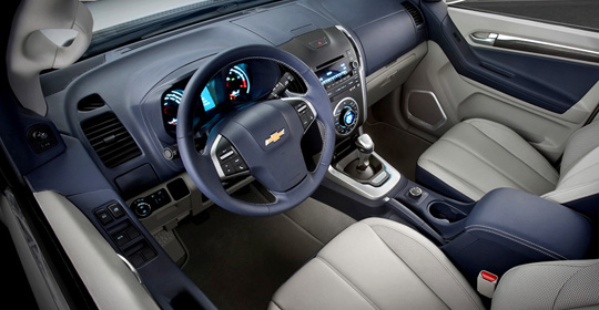 Chevrolet Trailblazer 2013 отзывы