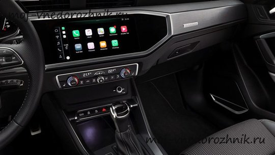 Экран мультимедийной системы Audi Q3 2019-2020
