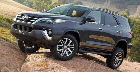 Toyota Fortuner 2016