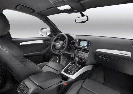 Audi Q5 фото салона 1