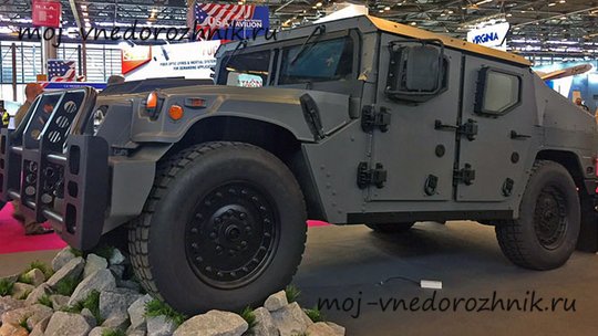 Humvee NXT 360 - военный Hummer