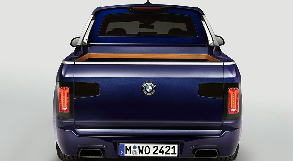 BMW X7 Pick-up вид сзади